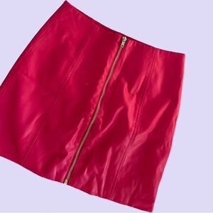 Hot pink faux leather front zip skirt Forever 21 Medium
